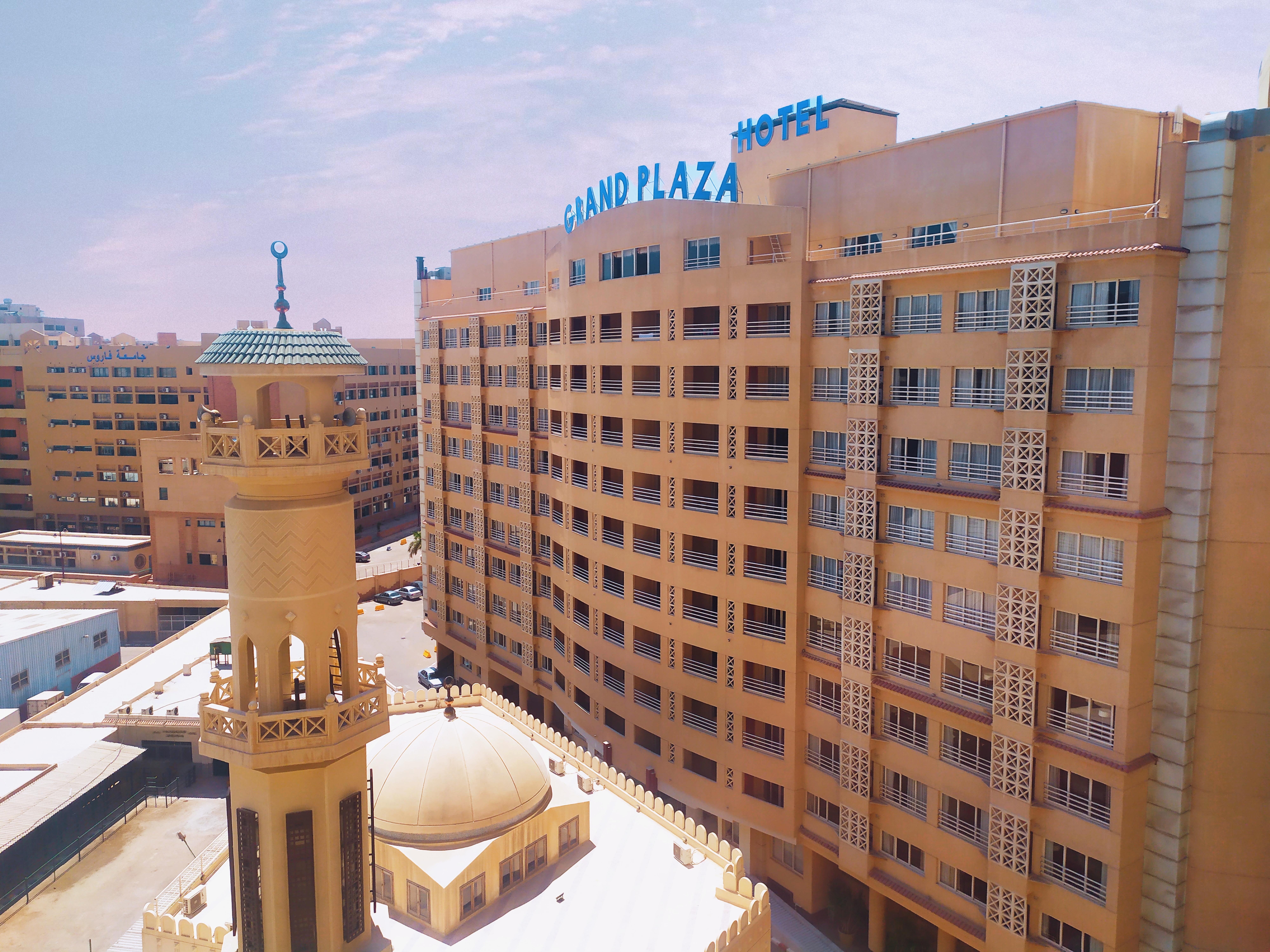 The Grand Plaza Hotel Smouha Alessandria Esterno foto