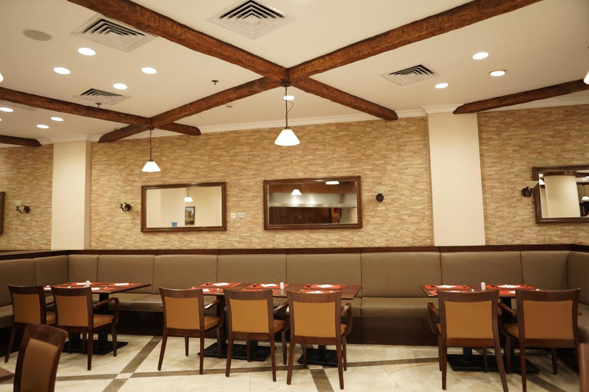 The Grand Plaza Hotel Smouha Alessandria Esterno foto