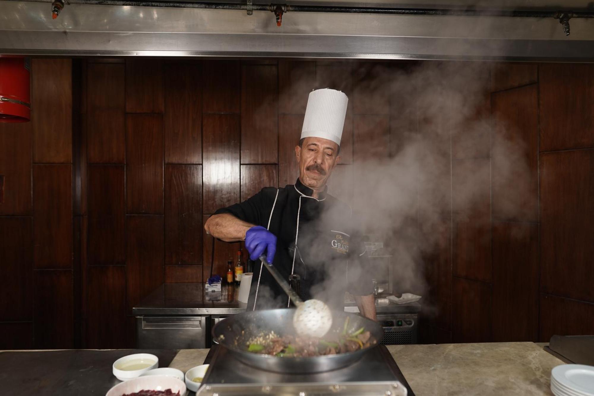 The Grand Plaza Hotel Smouha Alessandria Esterno foto