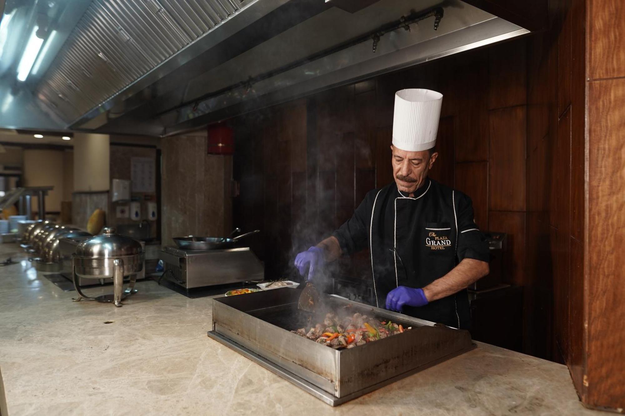 The Grand Plaza Hotel Smouha Alessandria Esterno foto