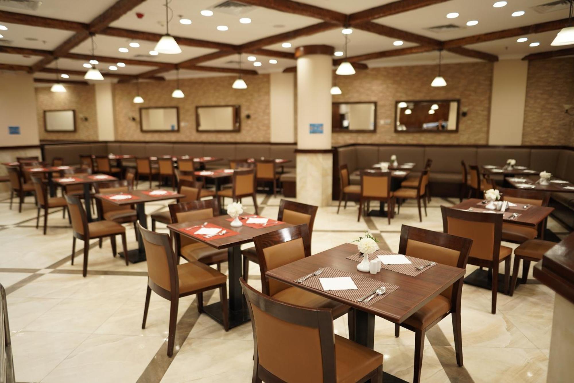 The Grand Plaza Hotel Smouha Alessandria Esterno foto