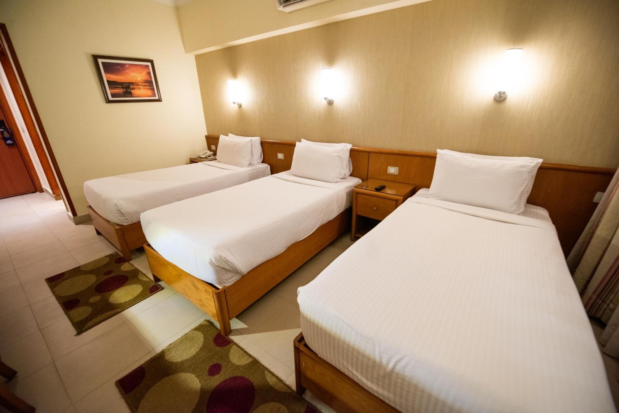 The Grand Plaza Hotel Smouha Alessandria Esterno foto